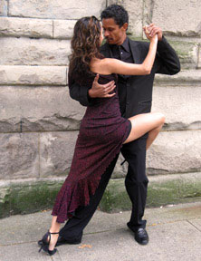 baile lleno de seducción